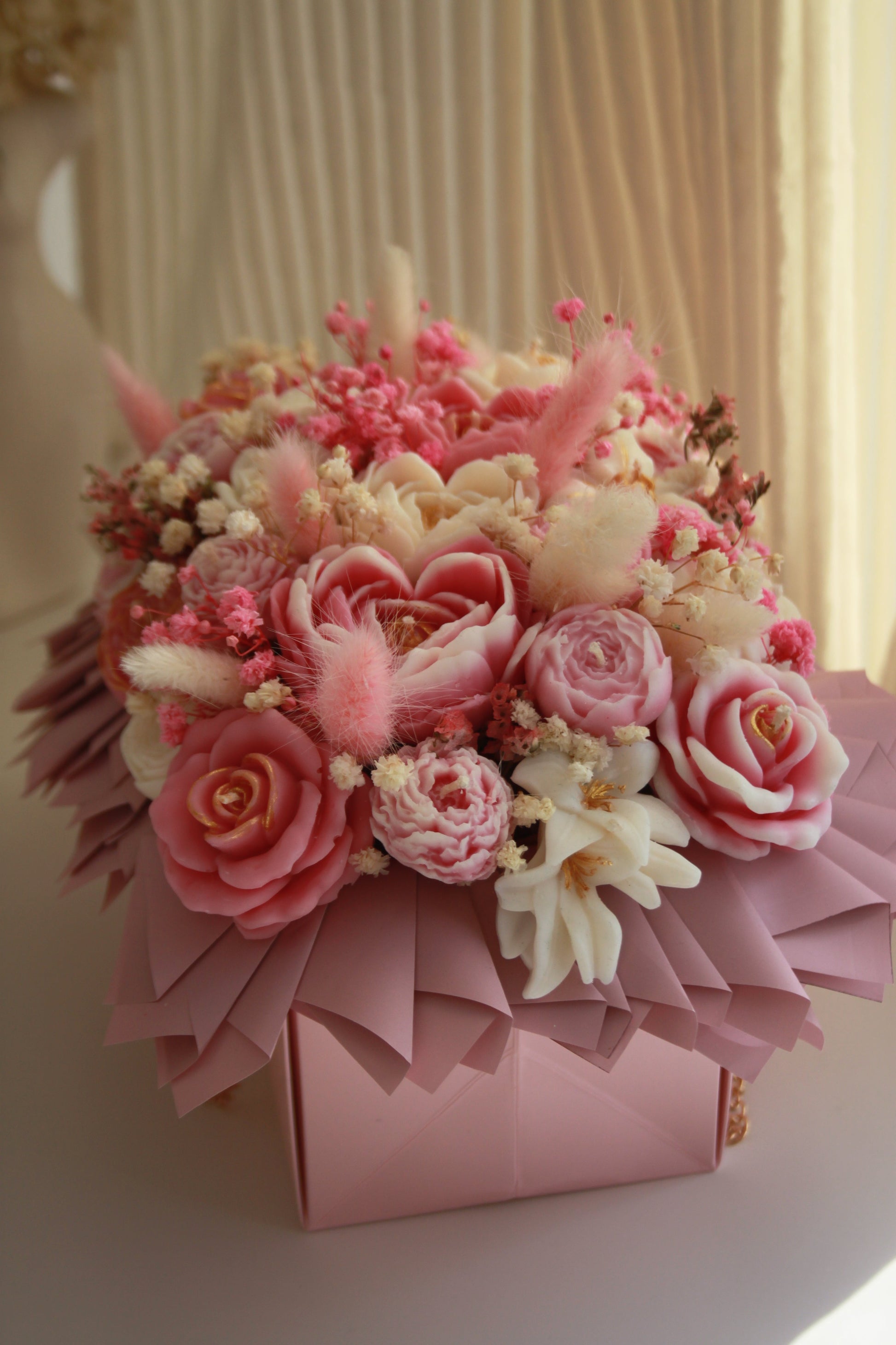 Flower Box ze świecami sojowymi — ręcznie robiony prezent | Candle by Ann