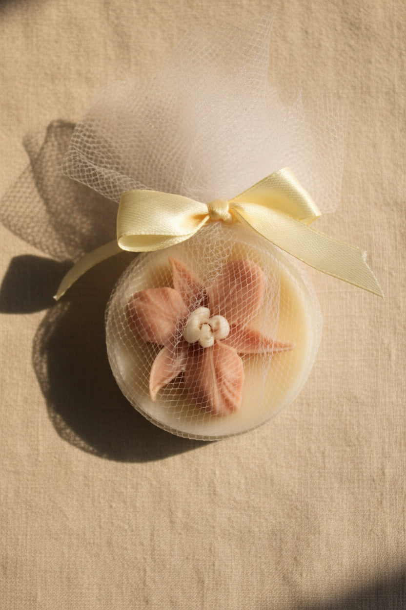Świeca sojowa para kochanków — wyjątkowy prezent dla dwojga | Candle by Ann
