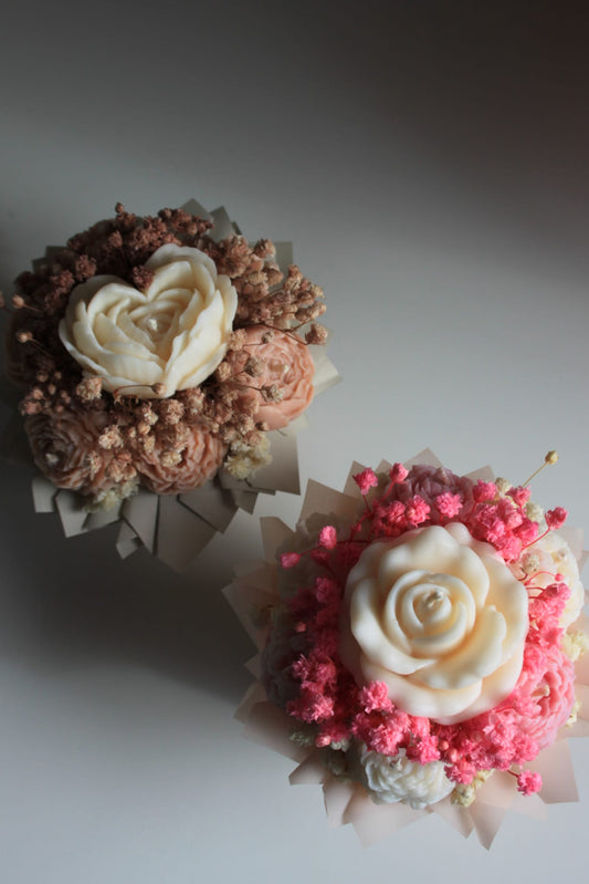 Świeca sojowa mini bukiet kwiatów — dekoracja i prezent | Candle by Ann