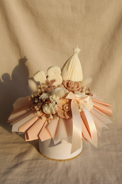 Świeca flower box na 18 urodziny — wyjątkowy prezent | Candle by Ann