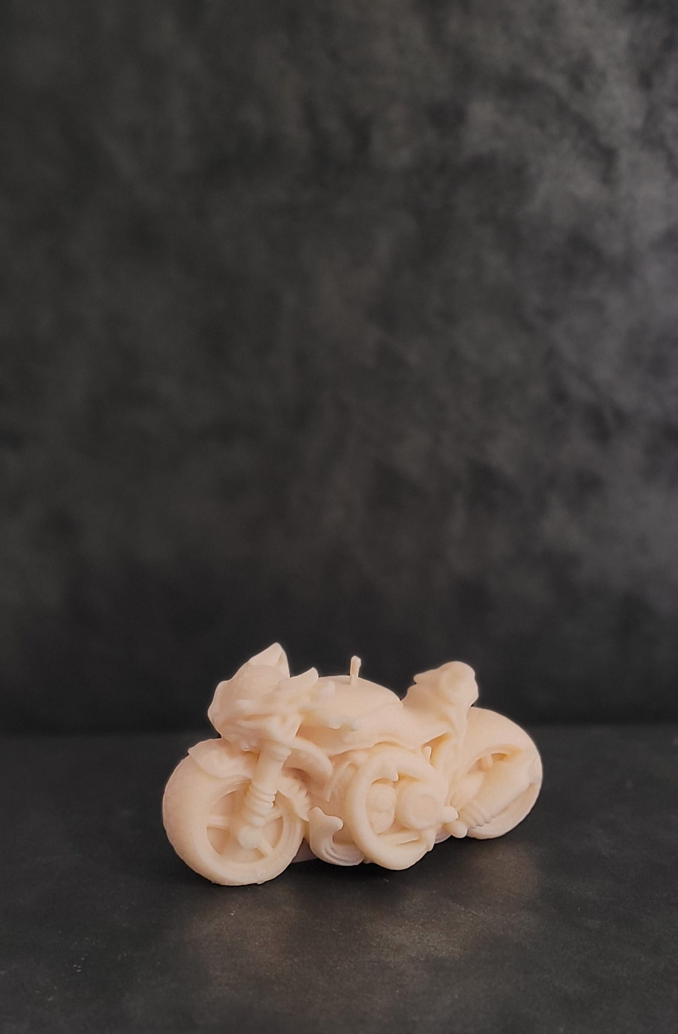 Świeca sojowa motor mały — prezent dla mężczyzny | Candle by Ann