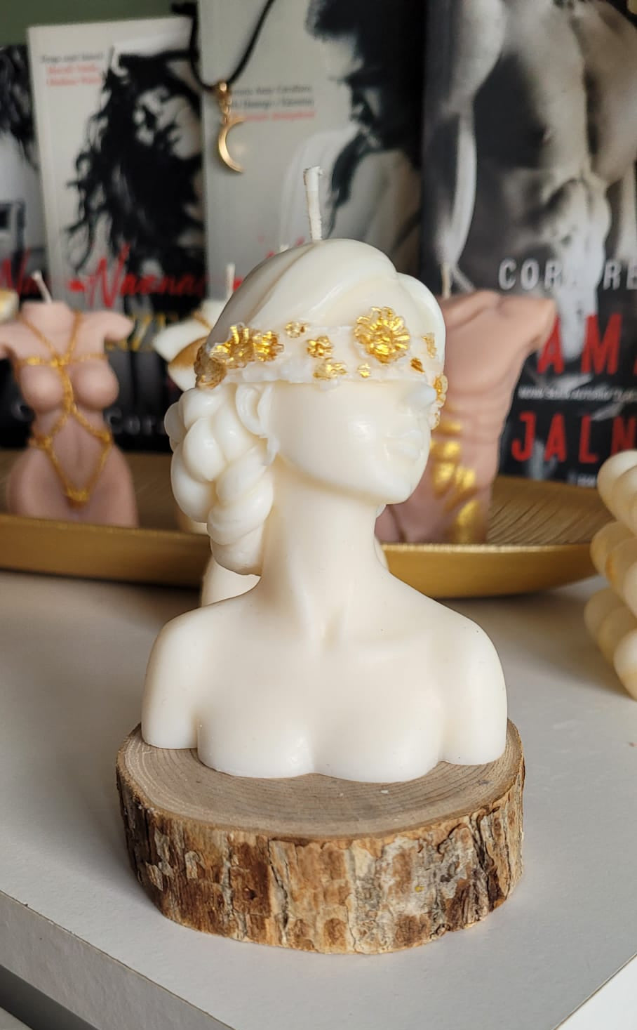 Świeca sojowa popiersie kobiety grecka bogini — artystyczna dekoracja | Candle by Ann