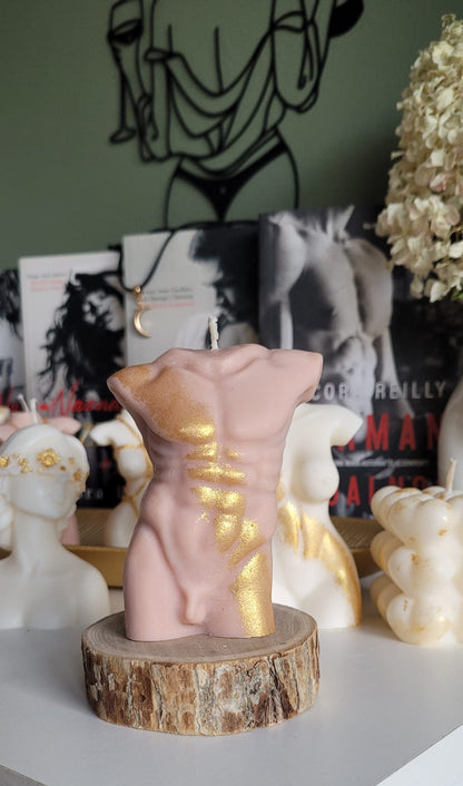 Świeca sojowa męskie ciało artystyczna sylwetka — oryginalna dekoracja | Candle by Ann