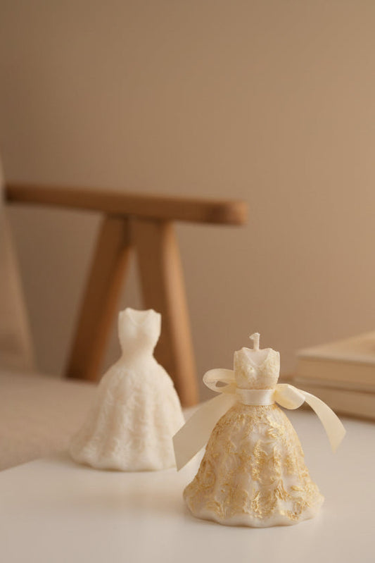 Świeca sojowa suknia balowa elegancka kreacja — prezent dla niej | Candle by Ann