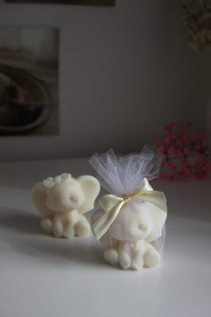 Świeca sojowa słonik — pamiątka na Pierwszą Komunię Świętą | Candle by Ann