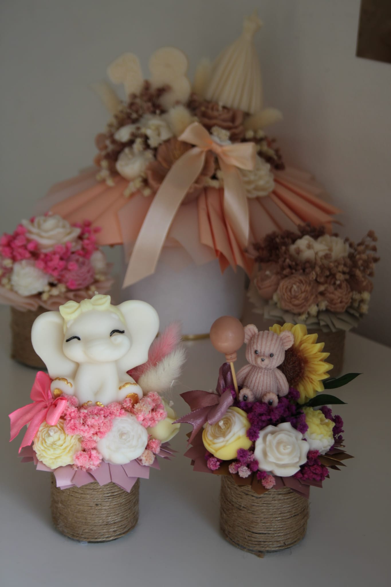 Mini flower box ze świec sojowych — elegancki upominek | Candle by Ann