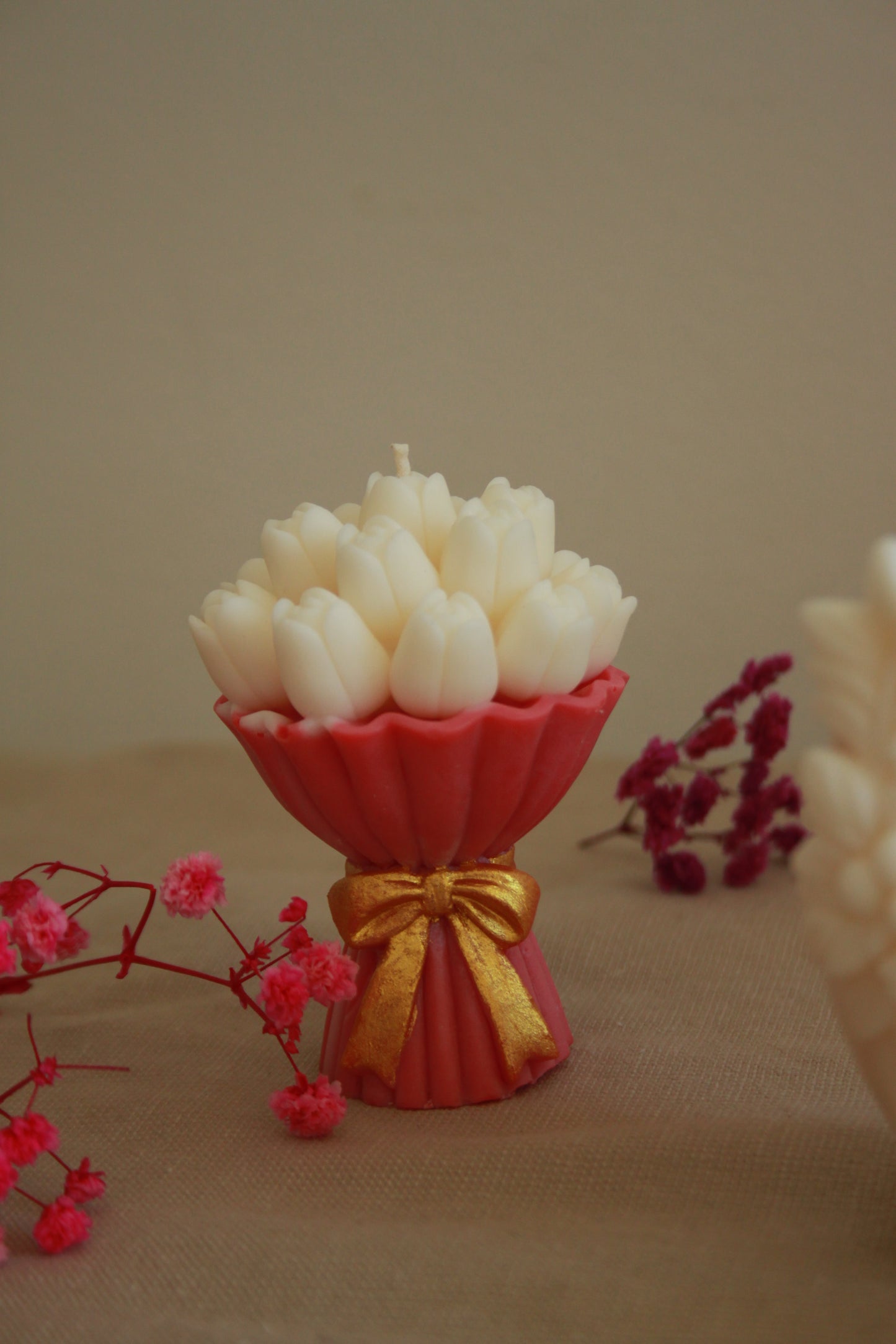 Świeca bukiet na podziękowania w opakowaniu tiul lub pudełko – Candle by Ann